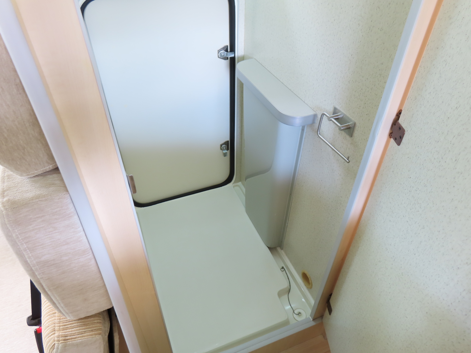 キャンピングカーキャブコン