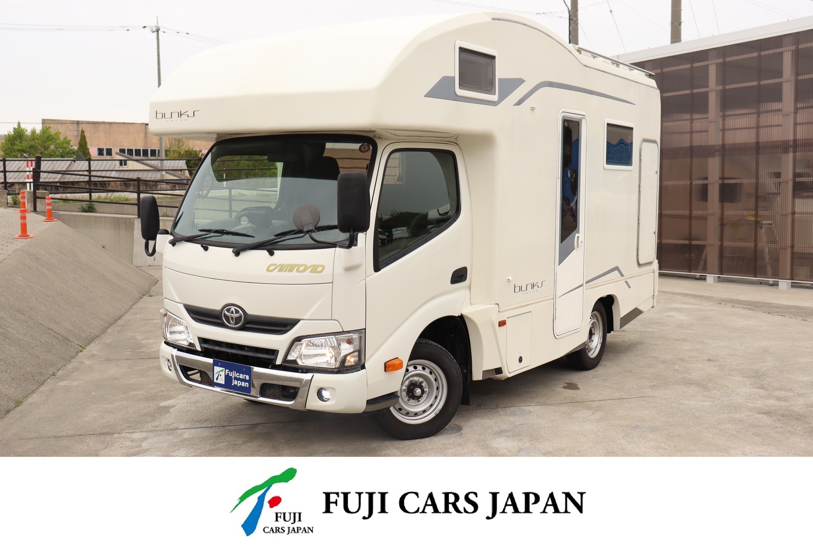 キャブコン カムロード バンテック コルドバンクス 4WD