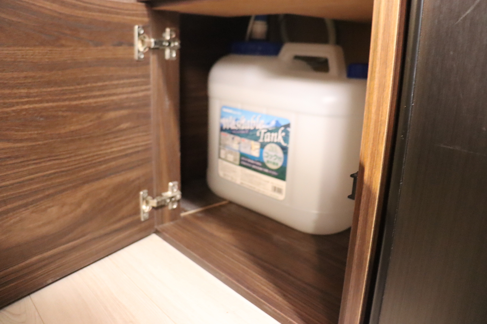 キャンピングカーキャブコン