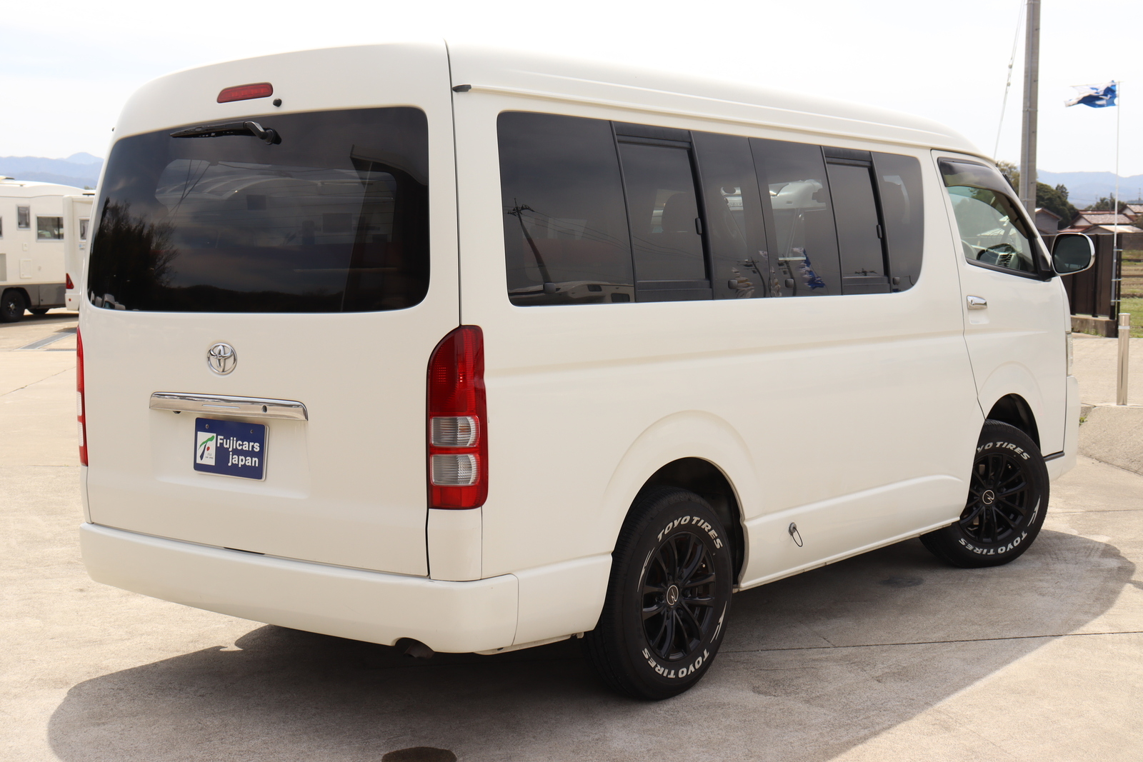 キャンピングカーバンコン