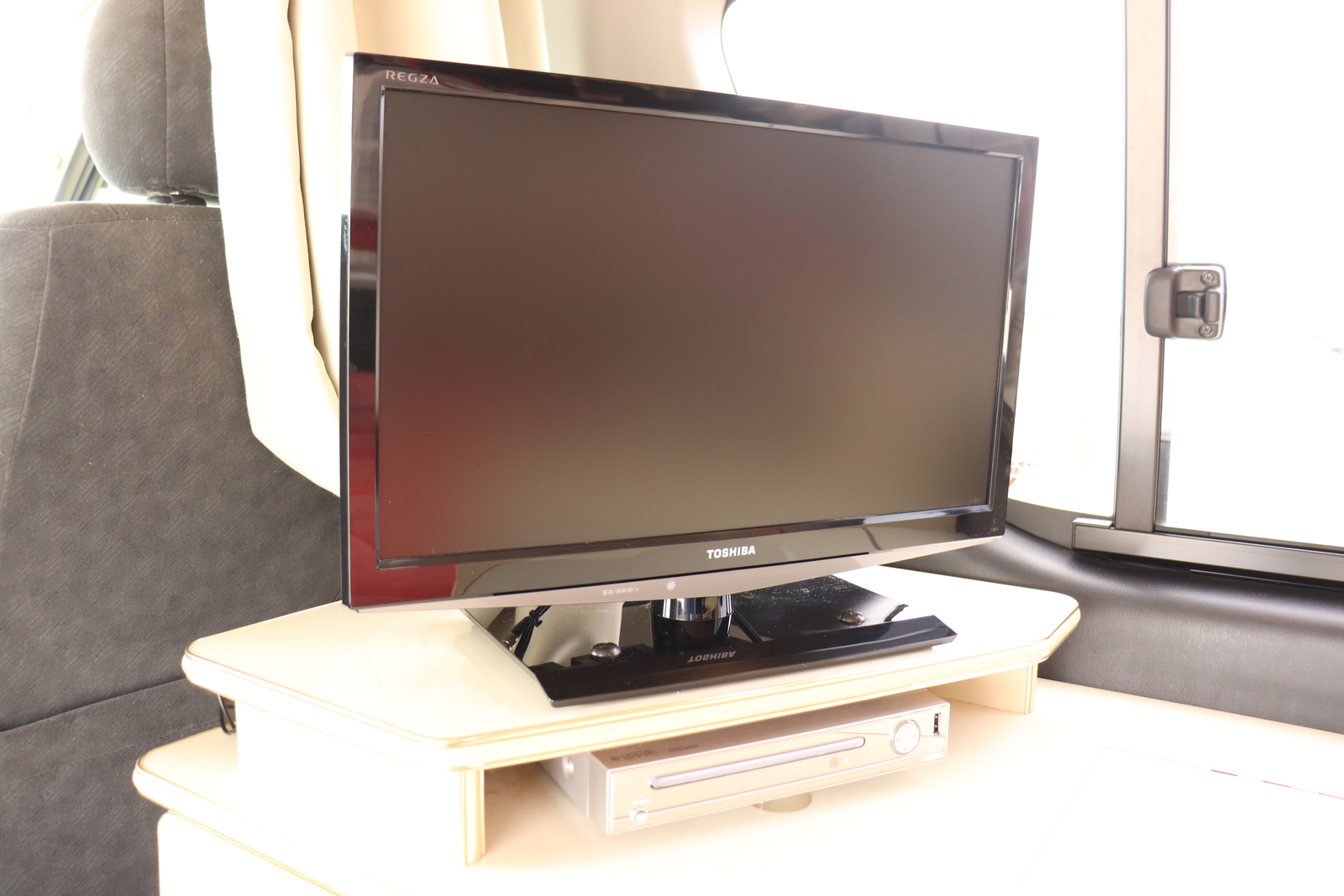 キャンピングカーバンコン