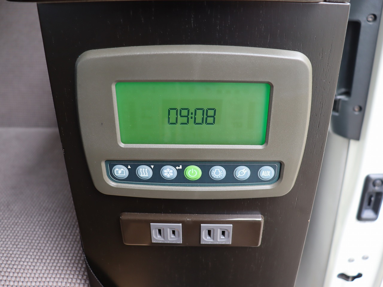 キャンピングカーバンコン