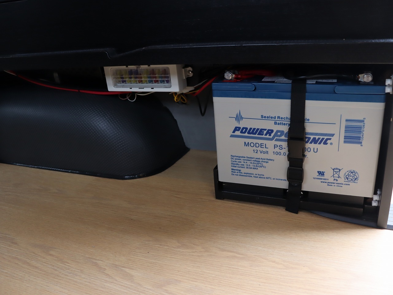 キャンピングカーバンコン