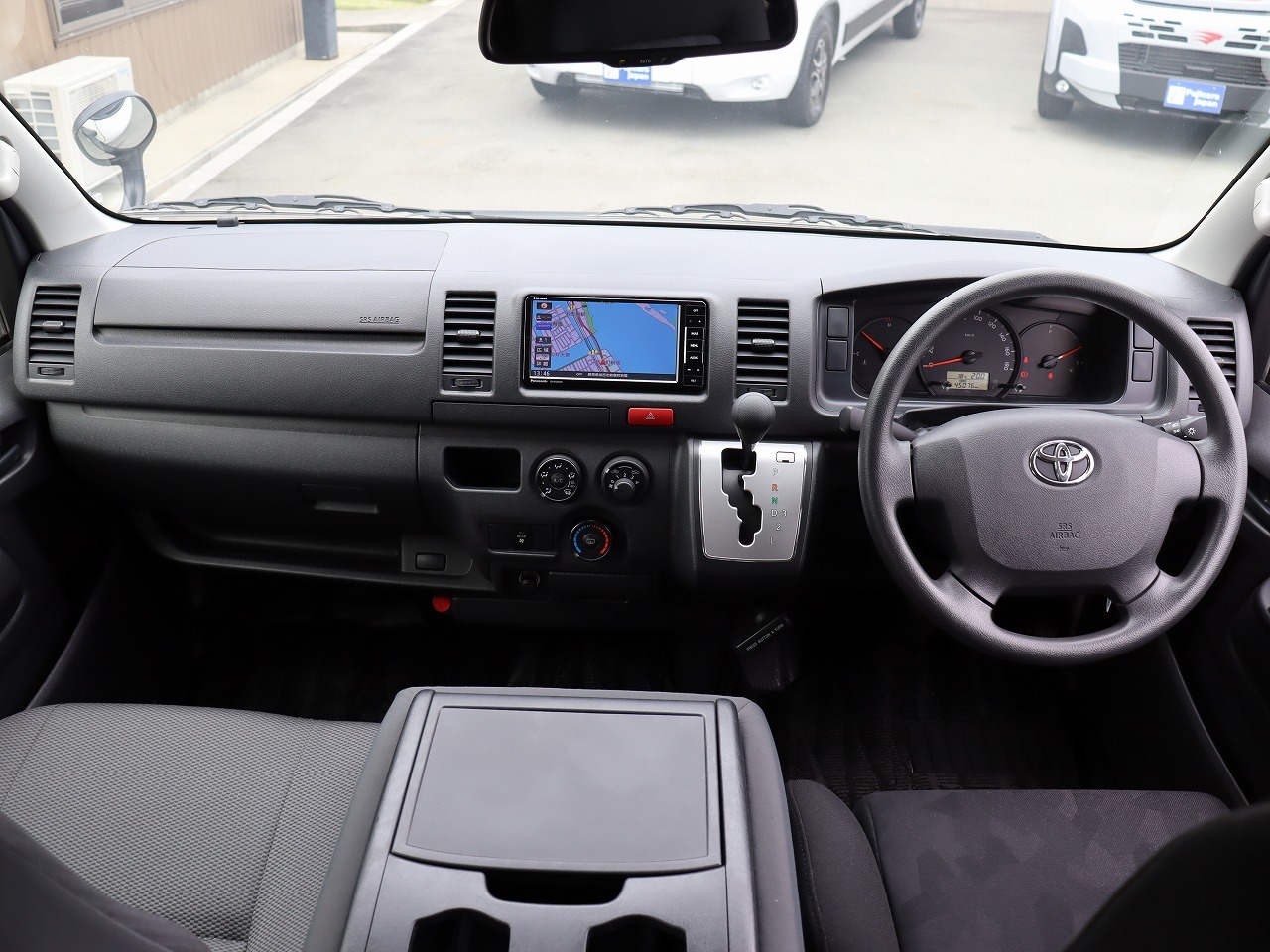 キャンピングカーバンコン