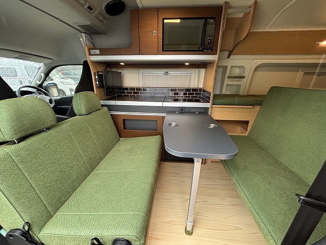 キャンピングカーバンコン