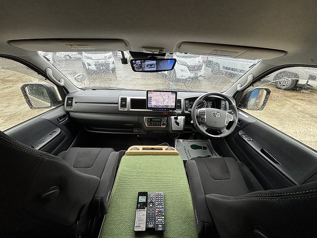 キャンピングカーバンコン