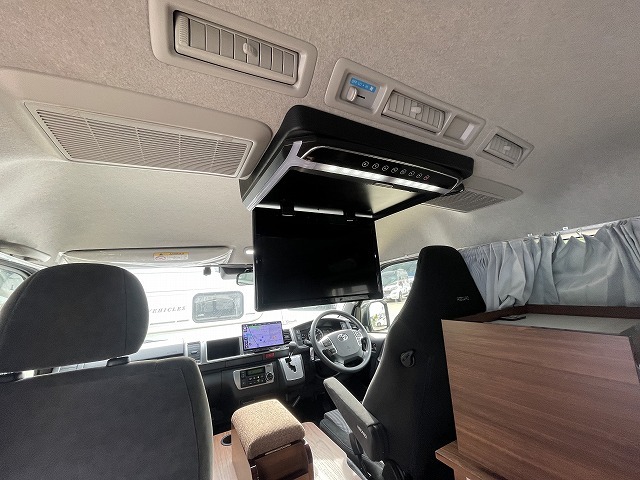 キャンピングカーバンコン