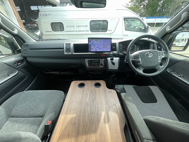 キャンピングカーバンコン