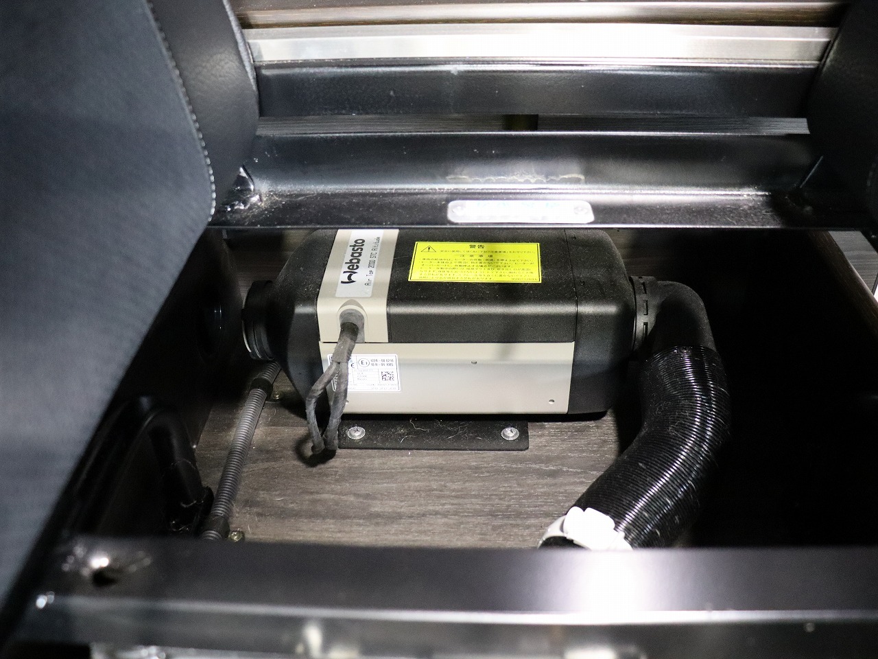 キャンピングカーバンコン