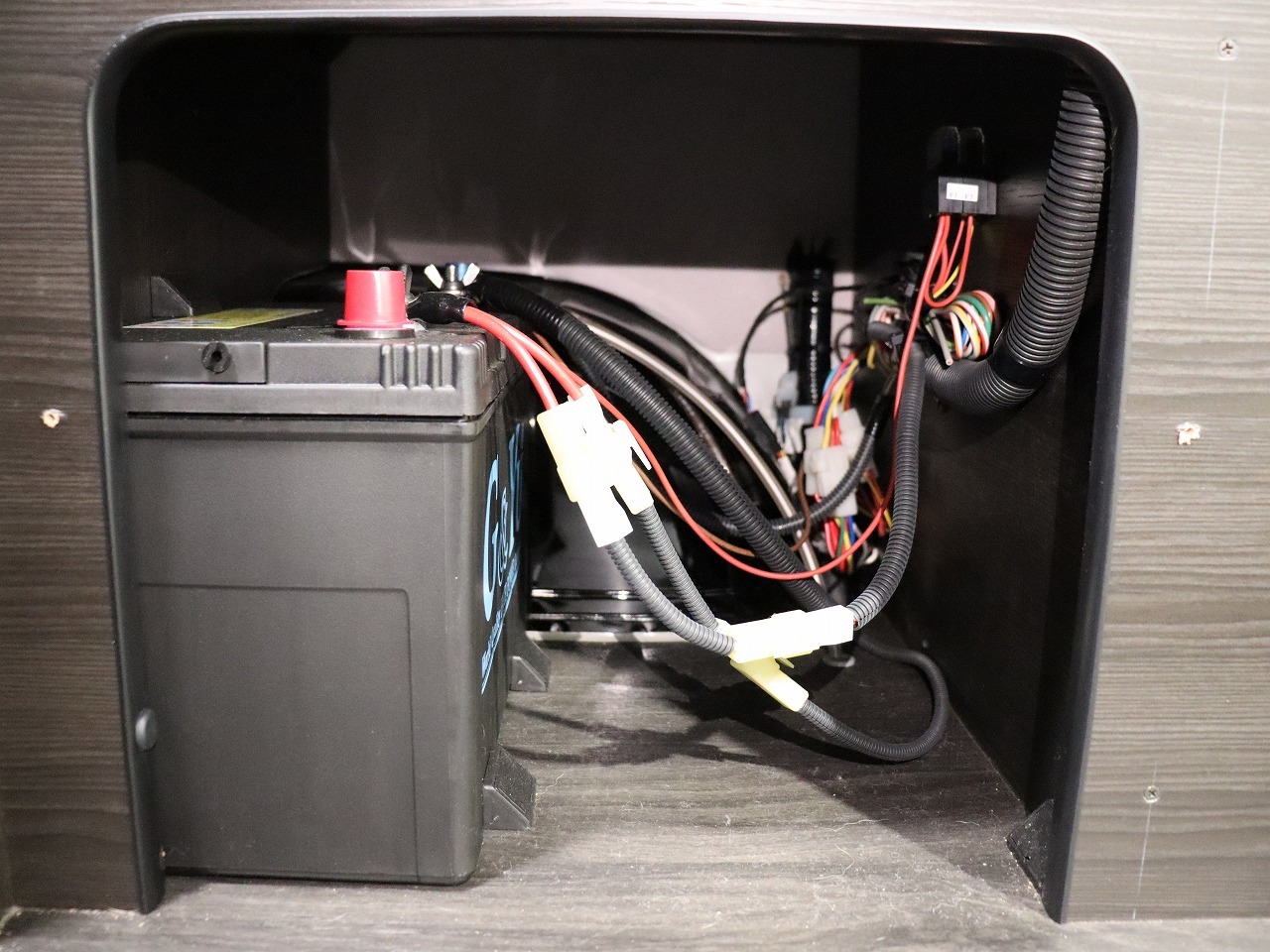 キャンピングカーバンコン