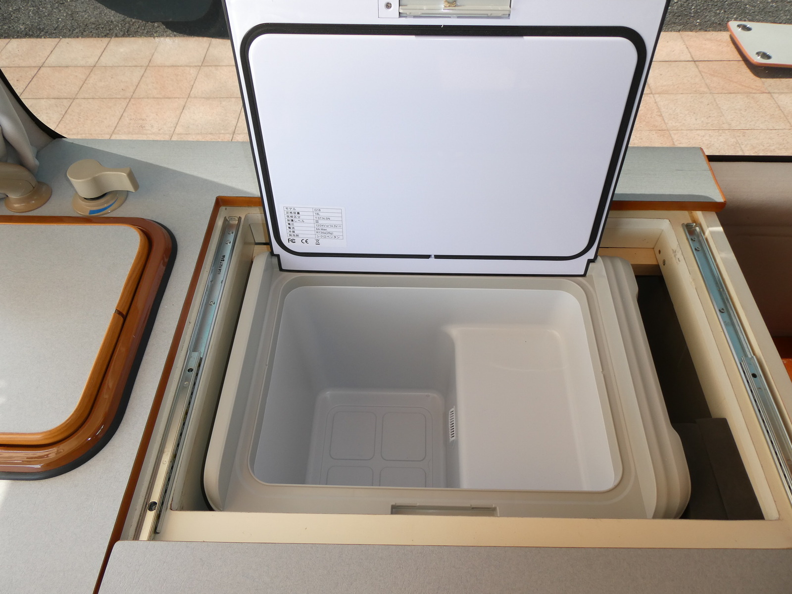 キャンピングカーバンコン