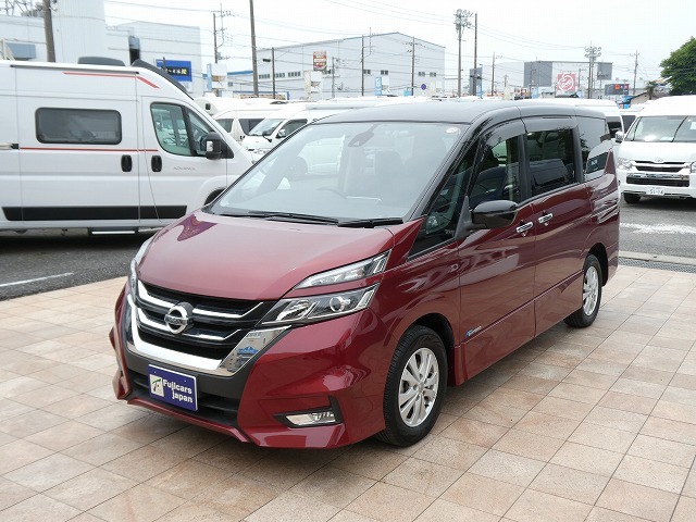 日産セレナ