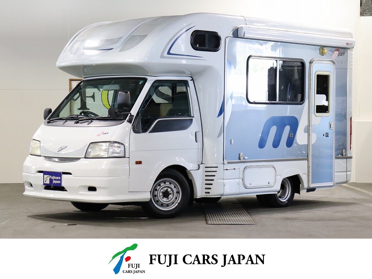 キャブコン バネット ナッツRV マッシュ 4WD　FF　インバーター
