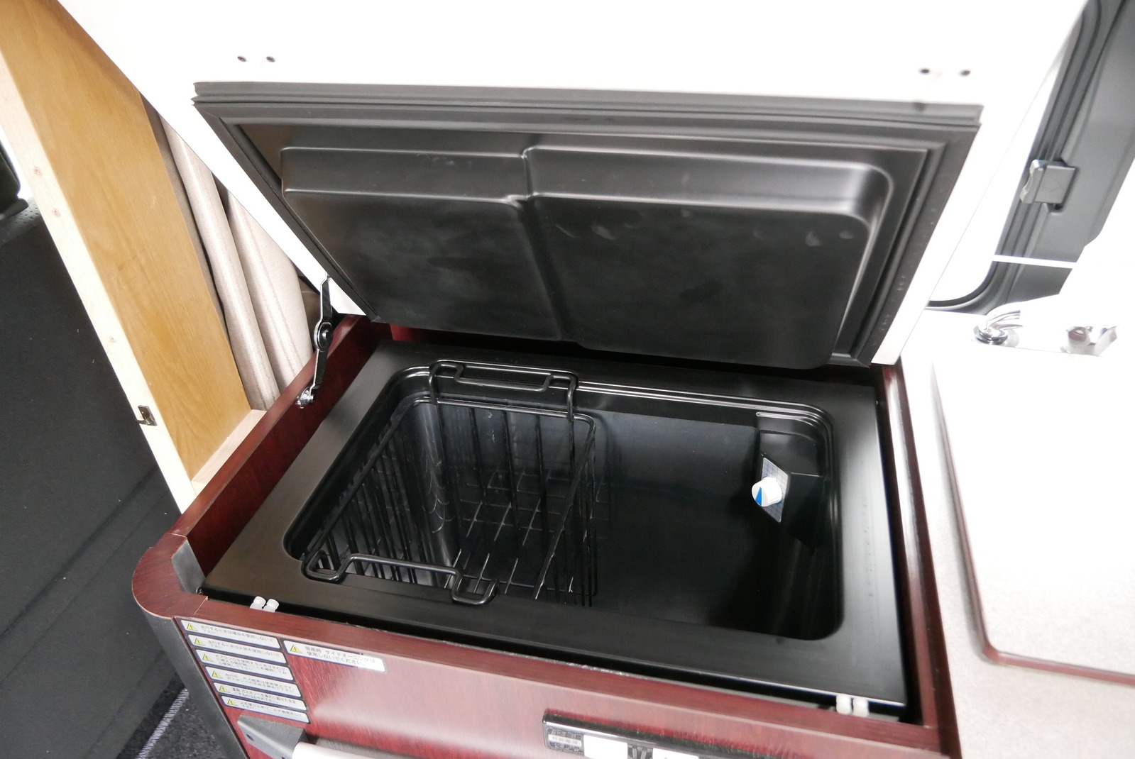 キャンピングカーバンコン