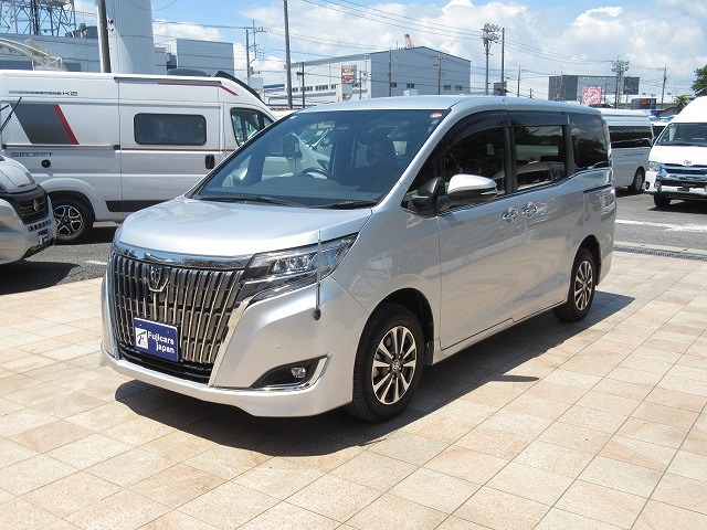 トヨタエスクァイア