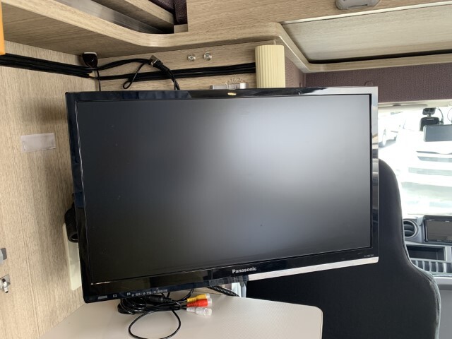 キャンピングカーキャブコン