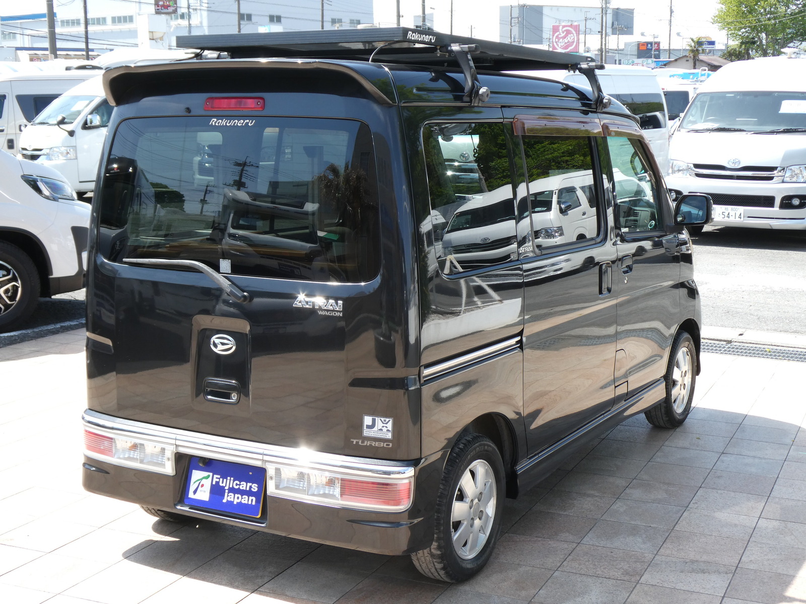 キャンピングカー軽キャンパー