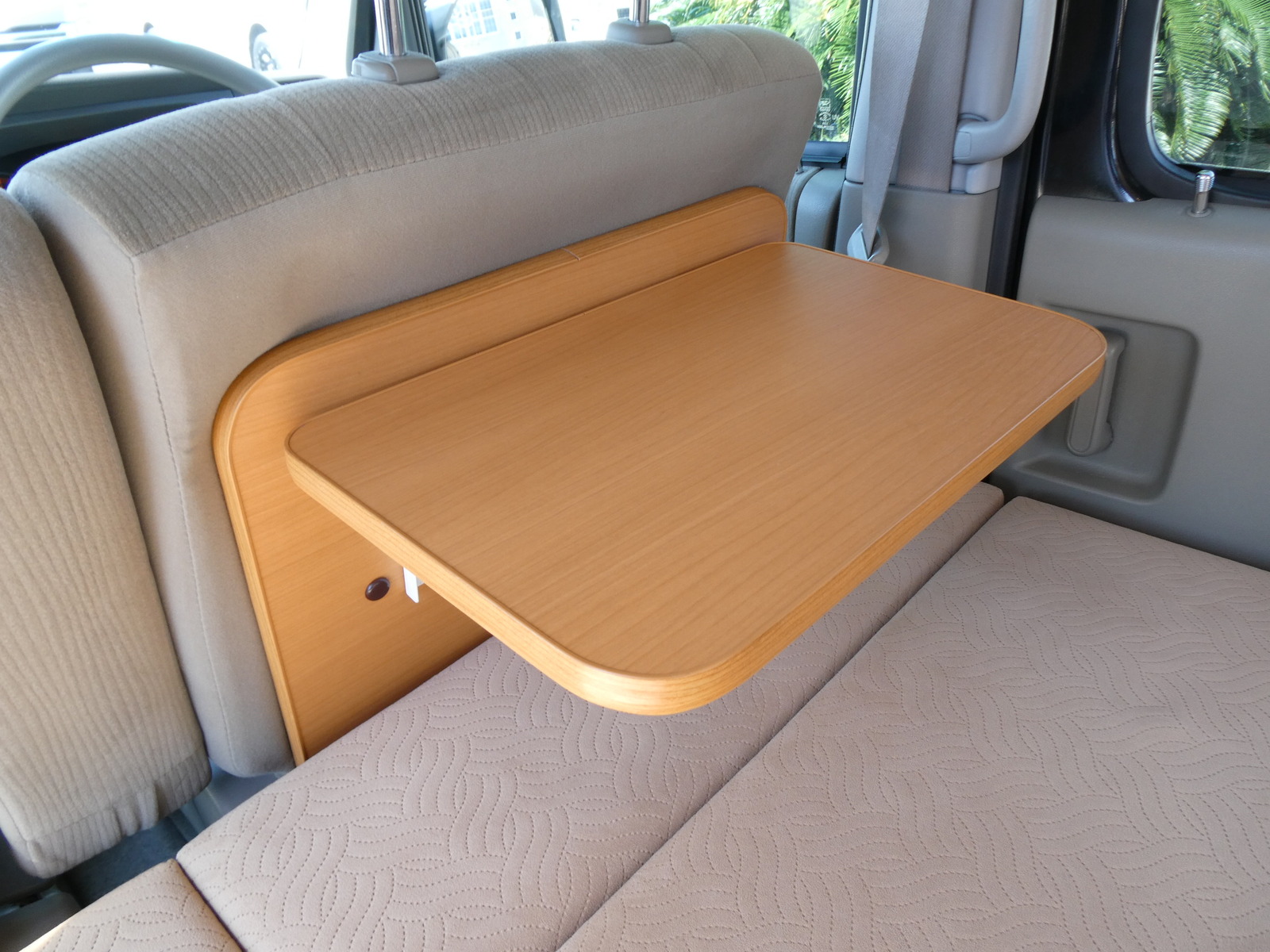 キャンピングカー軽キャンパー