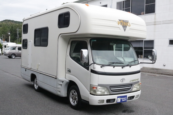 キャンピングカーキャブコン