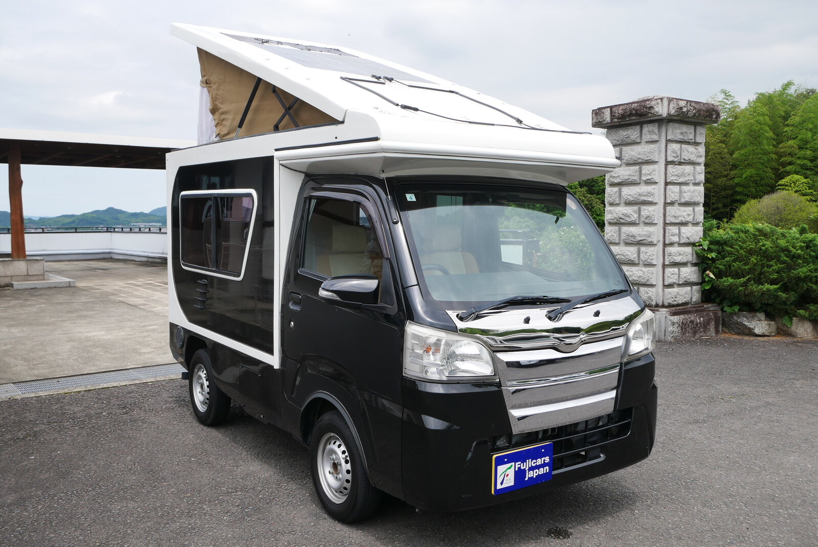 キャンピングカー軽キャンパー