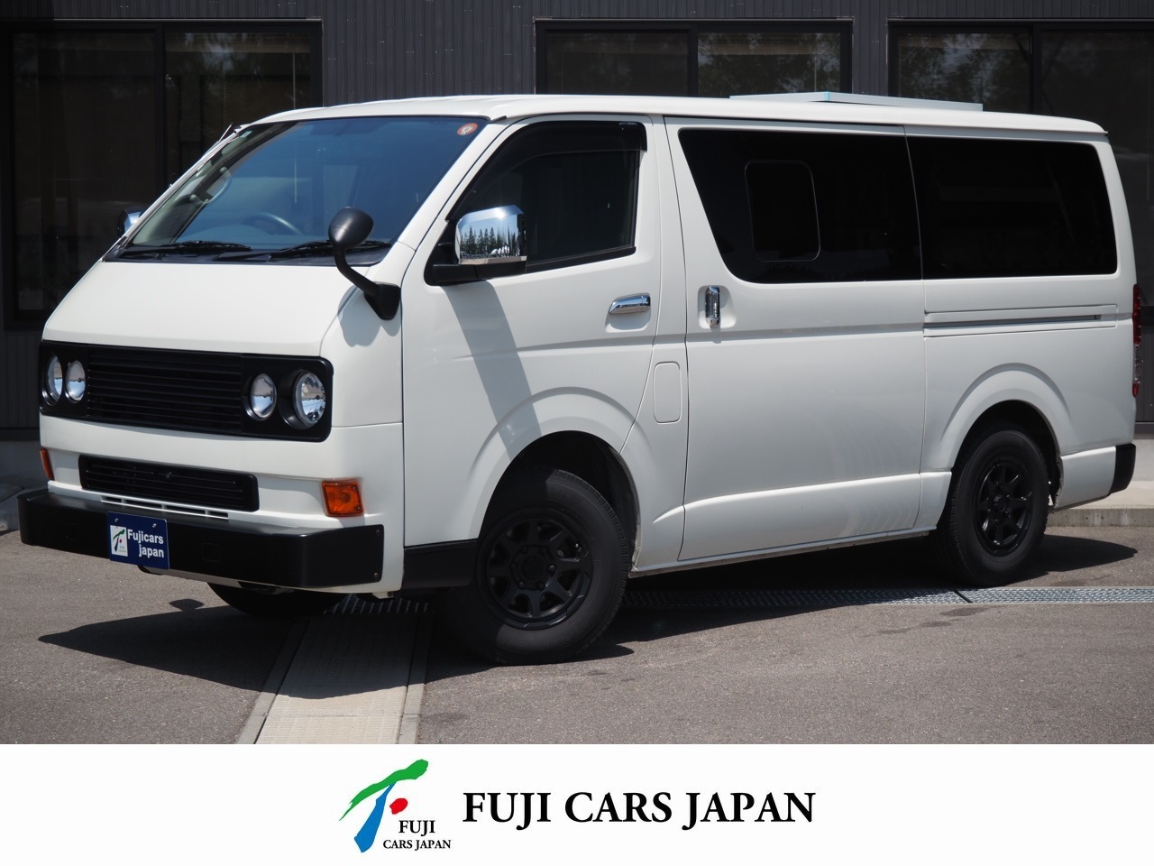 バンコン ハイエース リンエイ ファシールバカンチェスリッツ 4WD