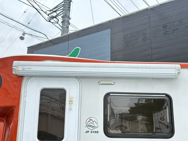 キャンピングカー軽キャンパー