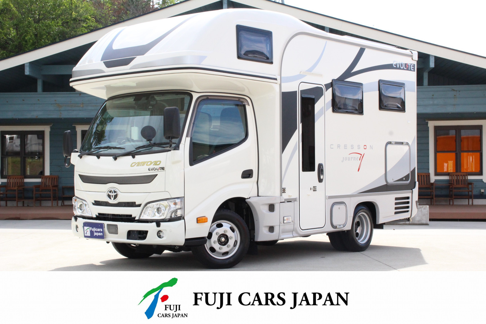 キャブコン カムロード クレソンジャーニーXエボライトLi 4WD