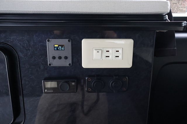 キャンピングカーバンコン
