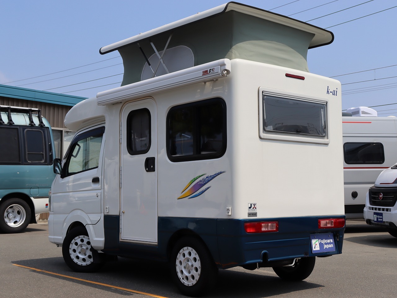 キャンピングカー軽キャンパー
