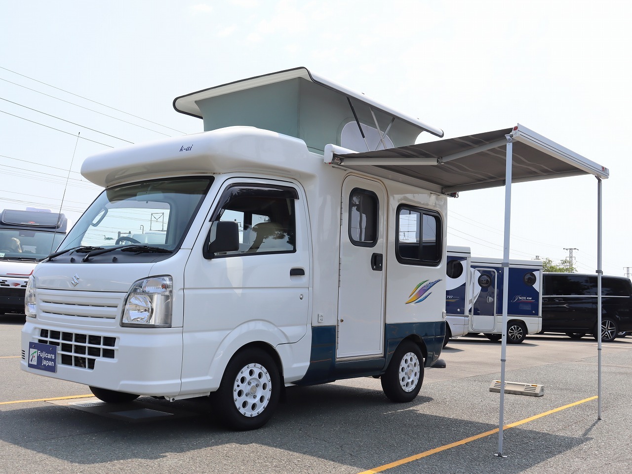 キャンピングカー軽キャンパー