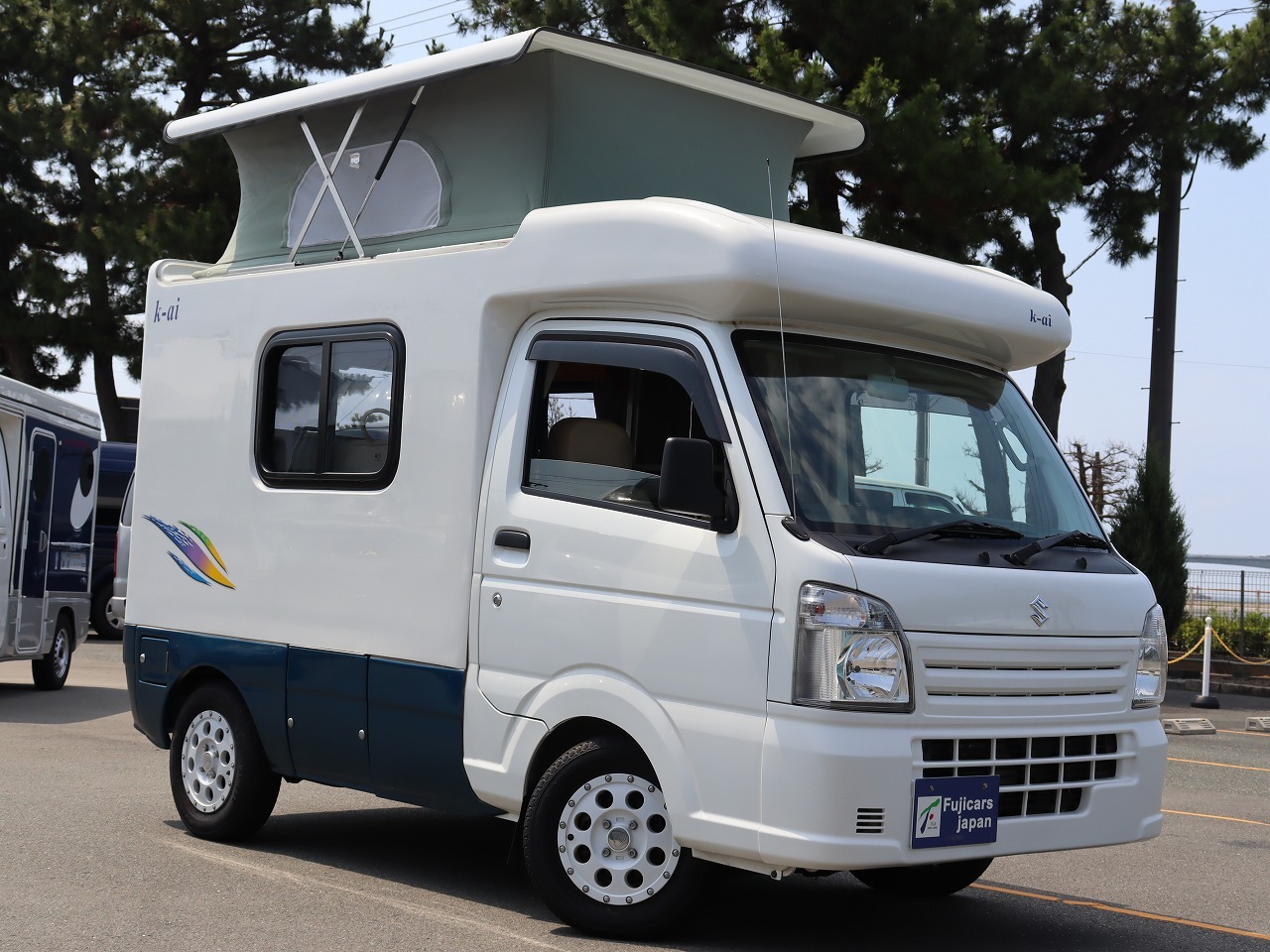 キャンピングカー軽キャンパー