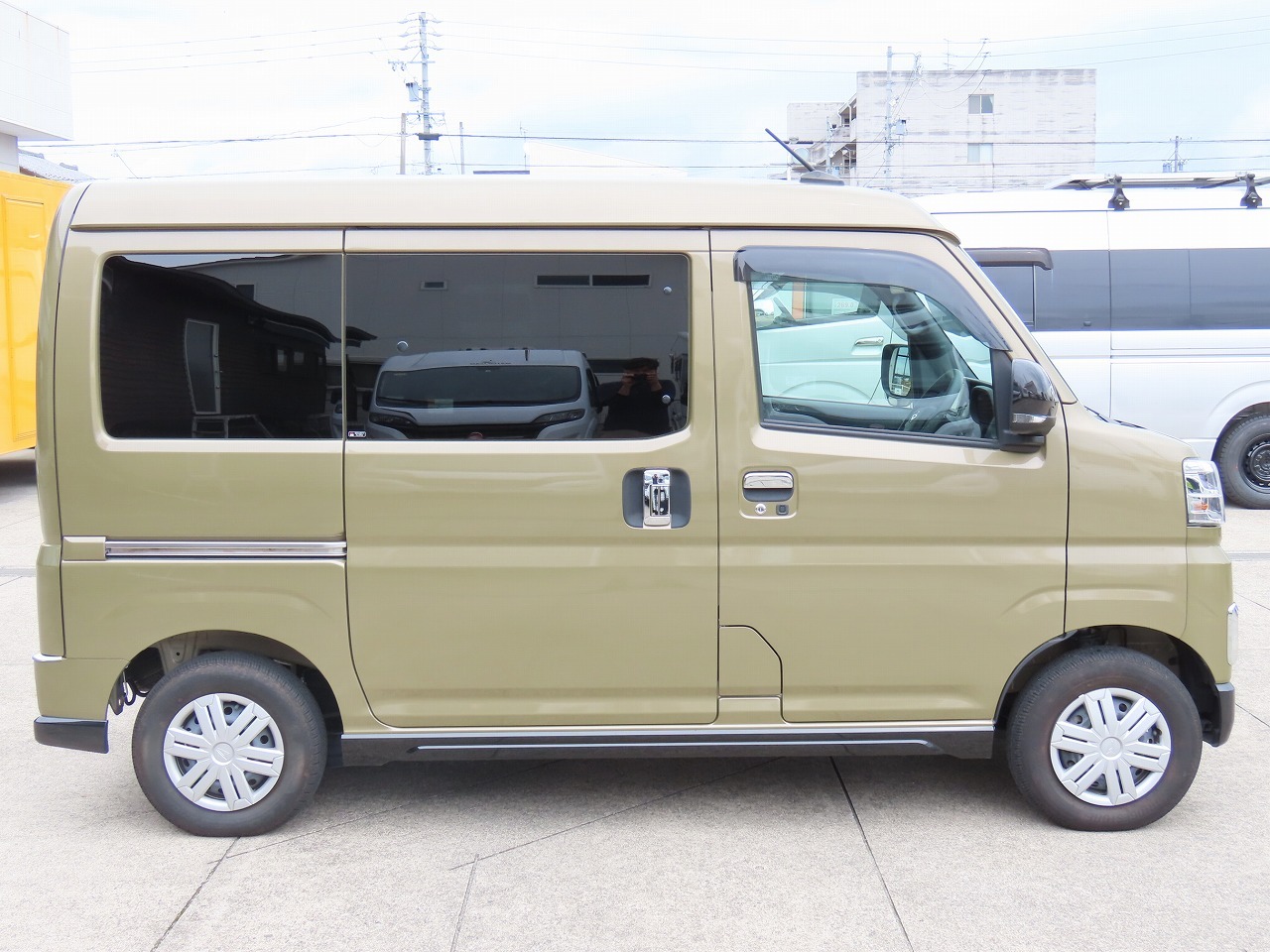 キャンピングカー軽キャンパー