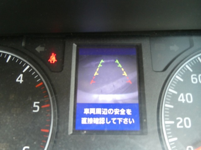 日産NV350キャラバン 