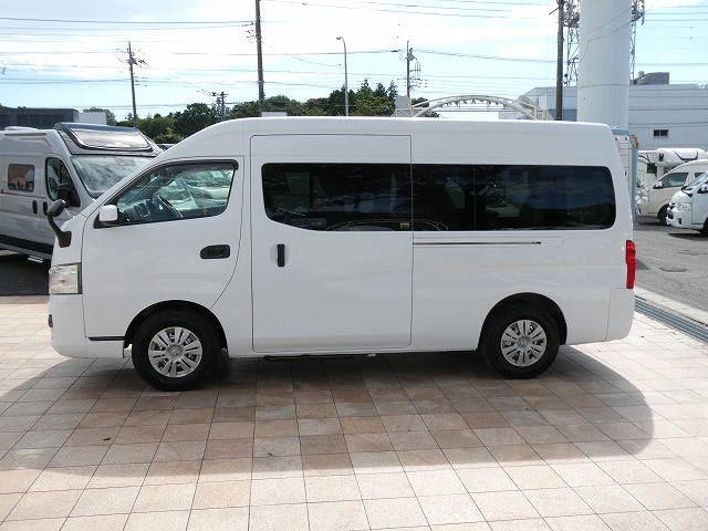 日産NV350キャラバン 