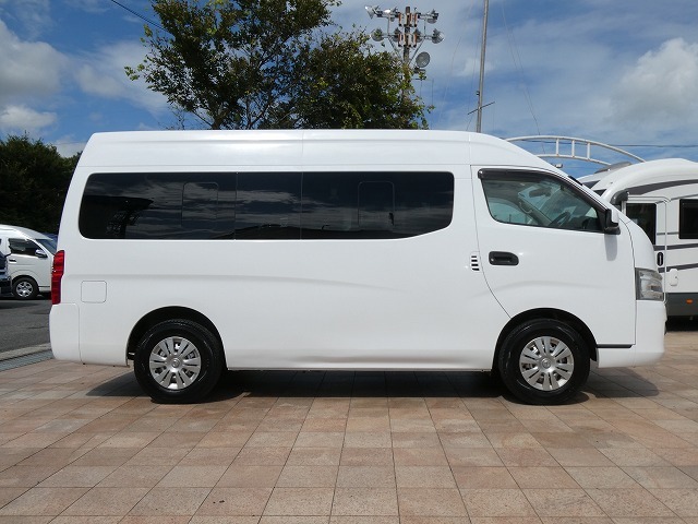 日産NV350キャラバン 