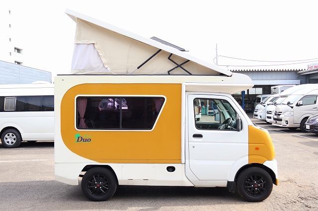 キャンピングカー軽キャンパー