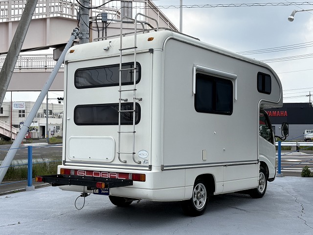 キャンピングカーキャブコン