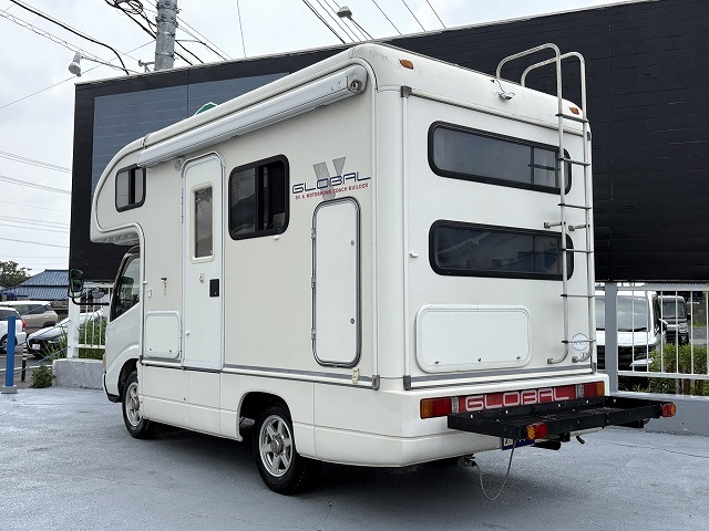 キャンピングカーキャブコン