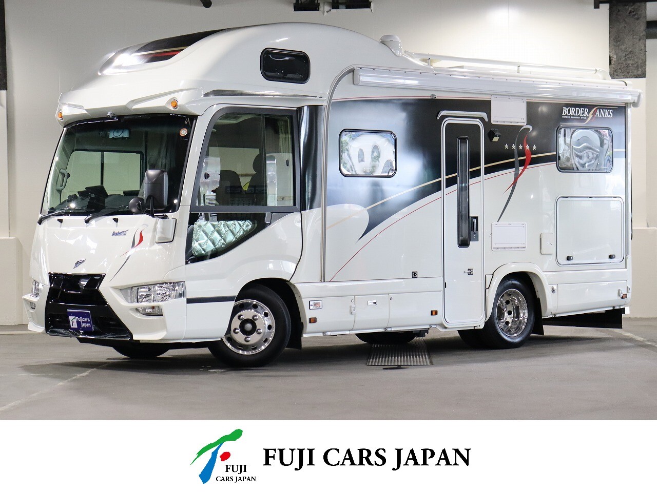 バスコン コースター ナッツRV ボーダーバンクス　リチウム