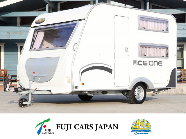トレーラー エースキャラバンエース330DL FF暖房 家庭用エアコン