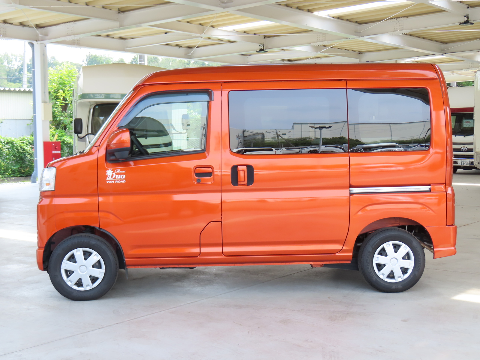 キャンピングカー軽キャンパー