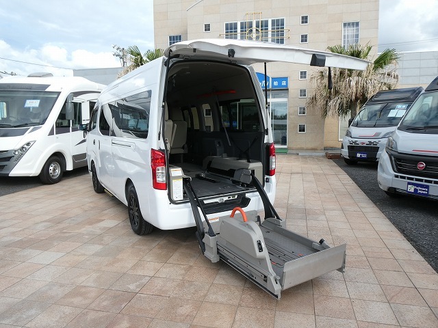 日産NV350 キャラバン