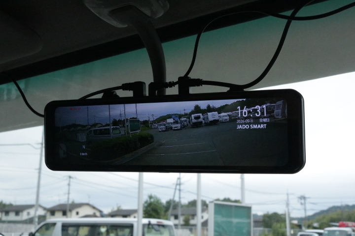 キャンピングカーキャブコン