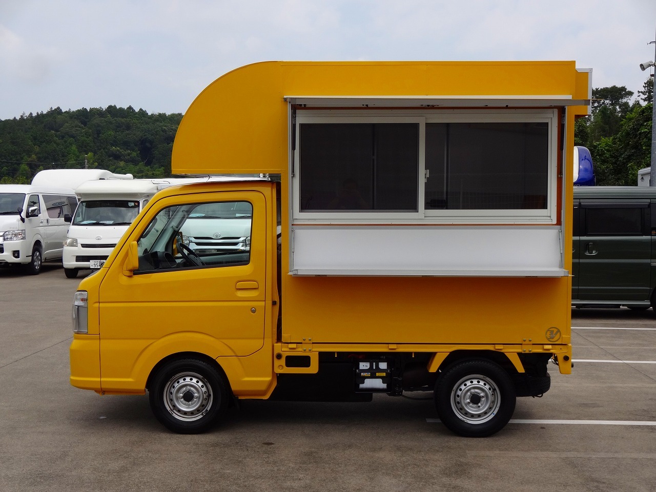 日産NV100クリッパー