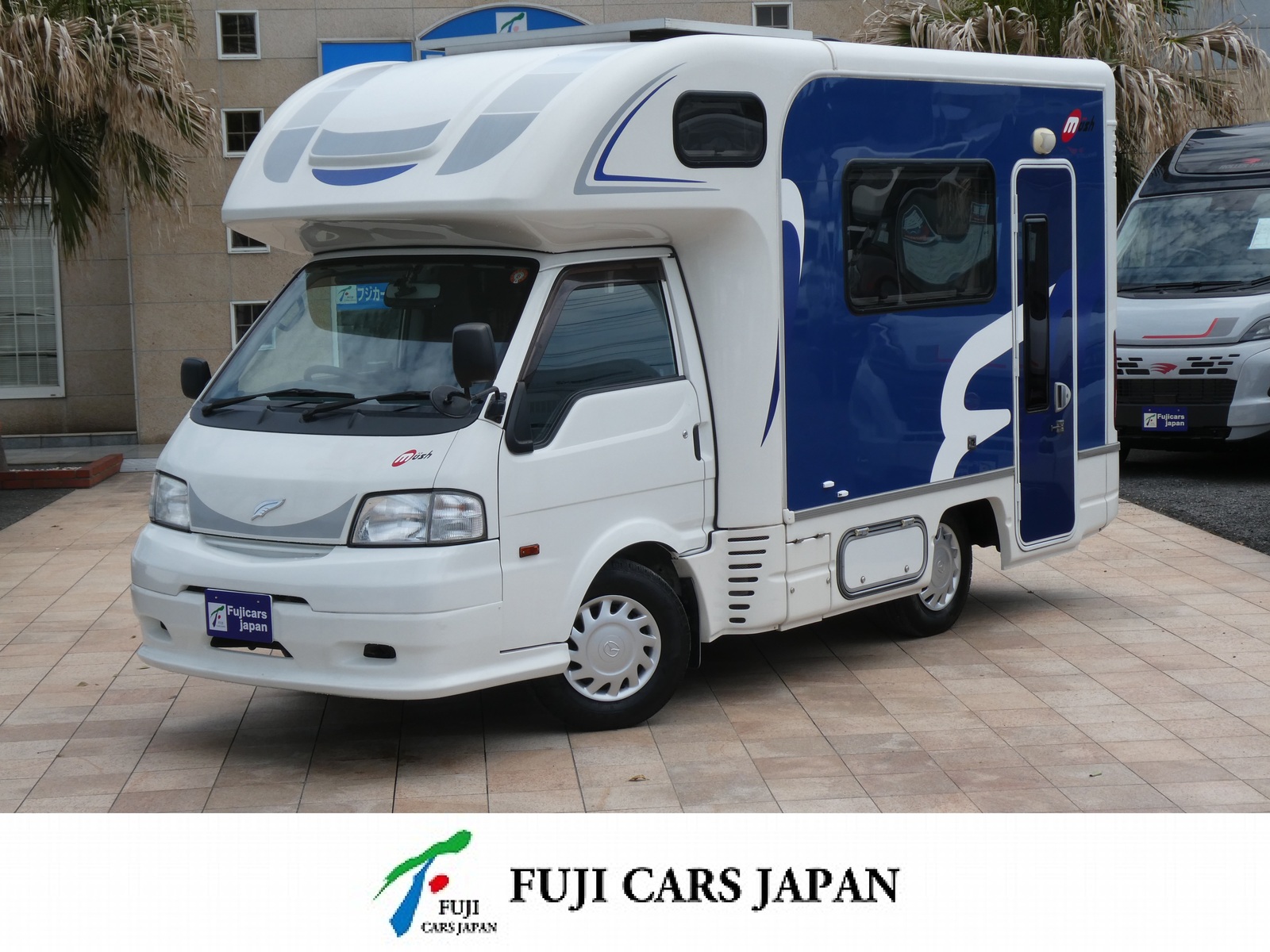キャブコン ナッツRV　マッシュRE　ソーラーパネル　FFヒーター