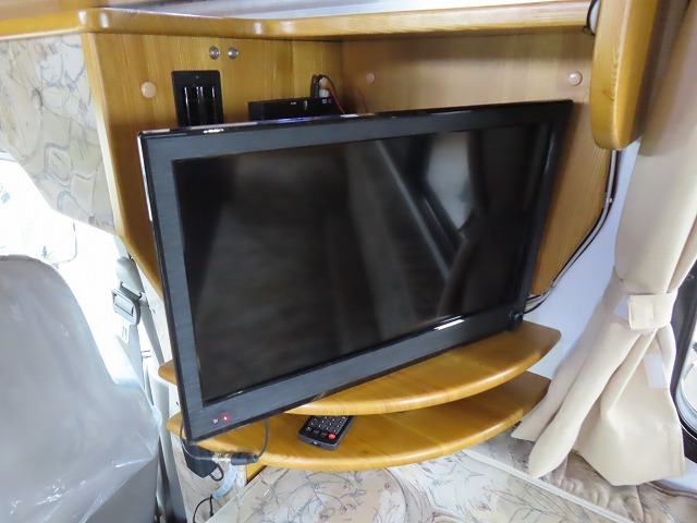 キャンピングカーキャブコン