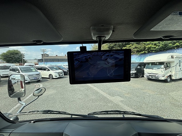 キャンピングカーキャブコン