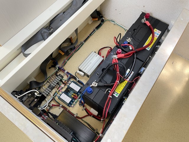 キャンピングカーキャブコン