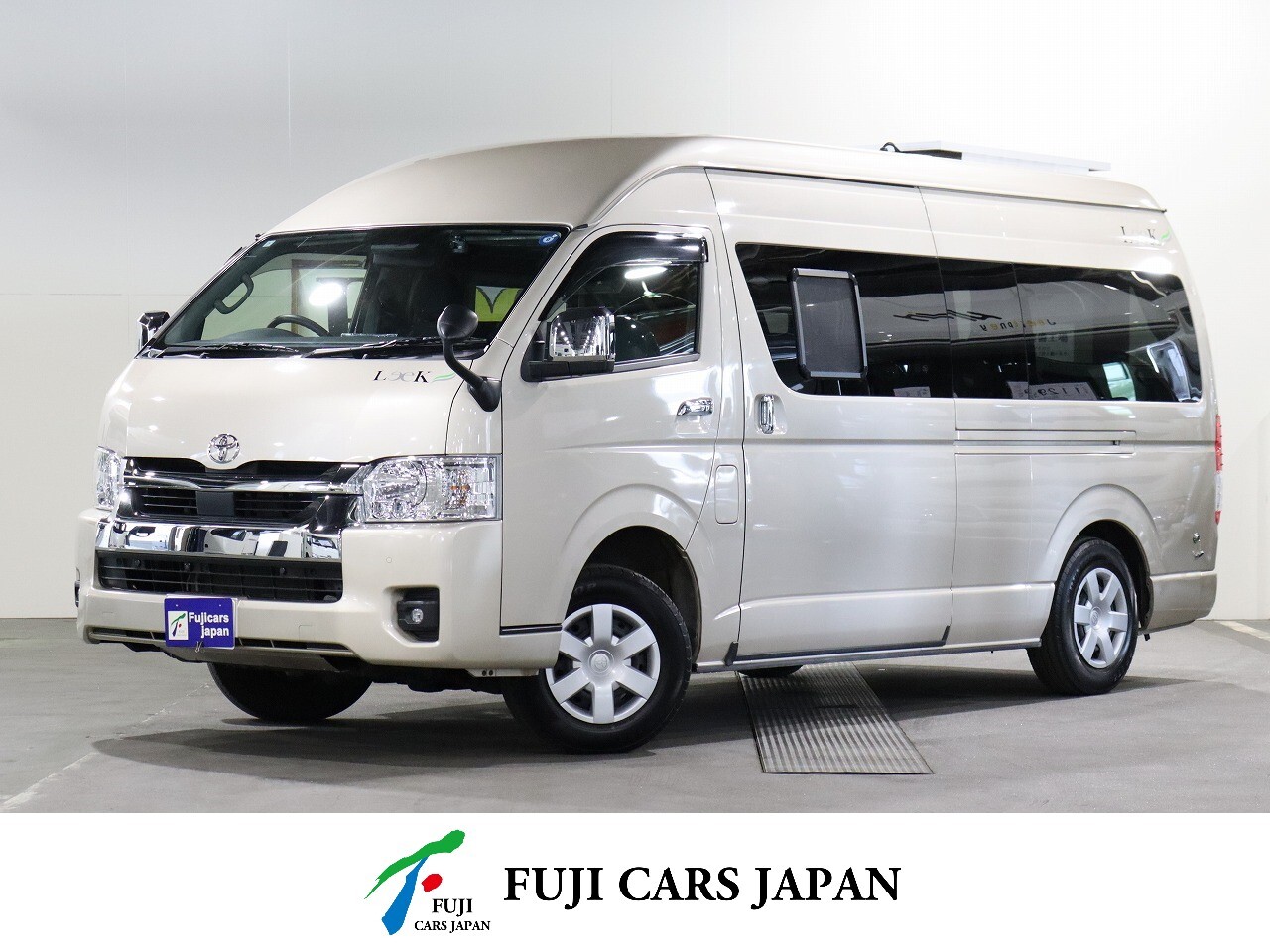 バンコン ハイエース ナッツRV リークⅡ 4WD　FF　ソーラーP