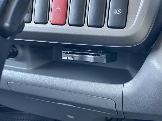 キャンピングカーキャブコン